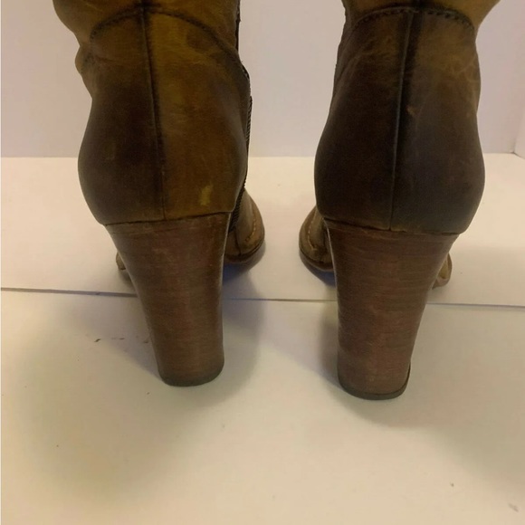 Frye Villager Lace Up Tall Boots stack heel Distressed brown Leather Siz… - Picture 11 of 11